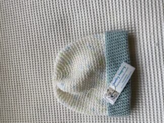 Beanie - white with blue trim